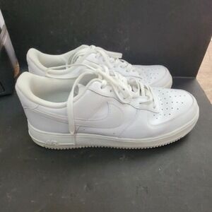 Nike triple White Men's Size 12 US Sneakers 315122-111 Air Force 1 Leather